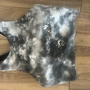 Athleta Gray and Black Tie-Dye Crop Top